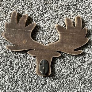 Wooden antlers hanging hooks set of 2